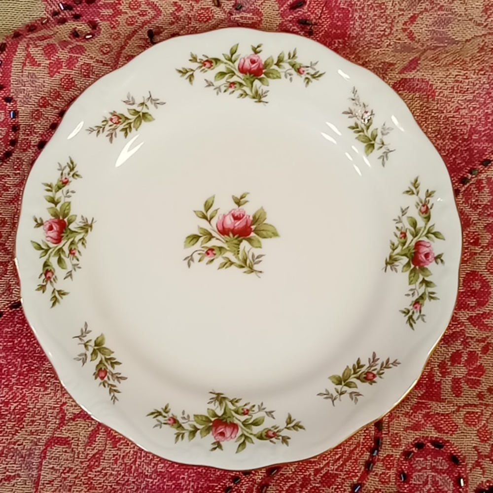 Johann Haviland Fine China       4 Bread & Butter Plates
